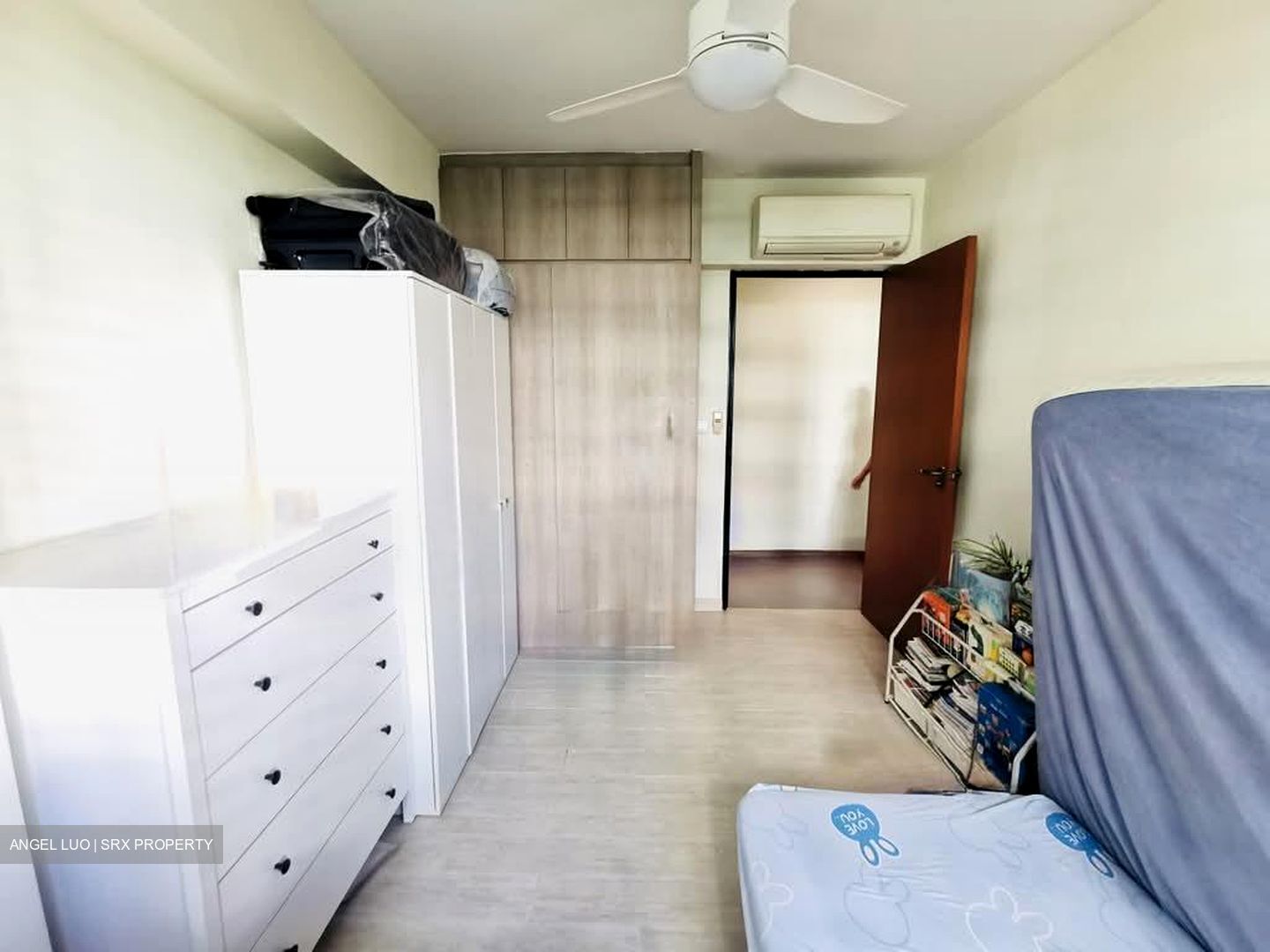 Blk 318C Yishun Greenwalk (Yishun), HDB 5 Rooms #583026081